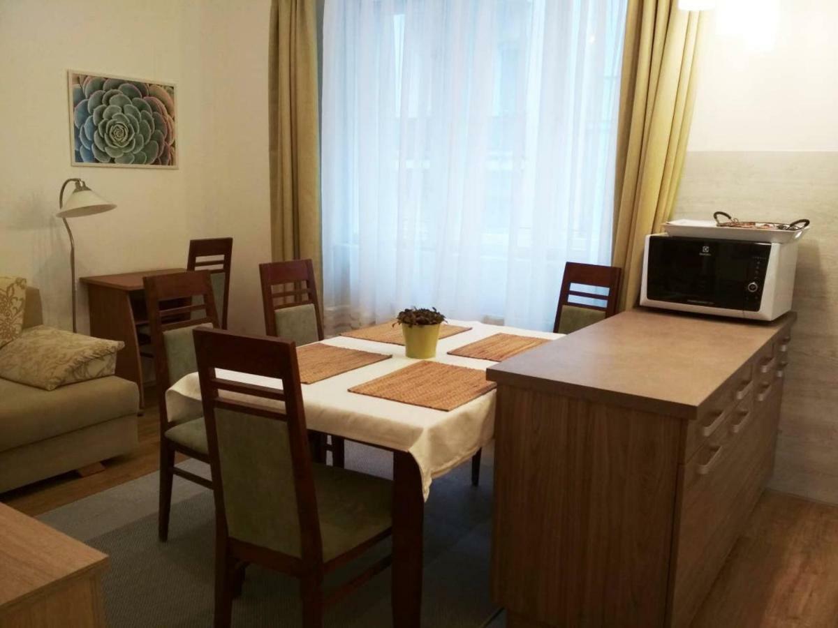 Zsuzsa Apartman Budapest Ngoại thất bức ảnh